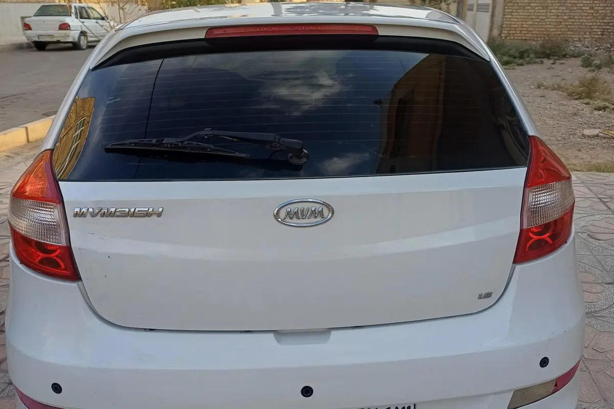ام وی ام،  315هاچ بک