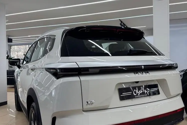 ام وی ام،  X77