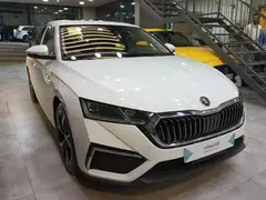 اشکودا، اوکتاویا پرو