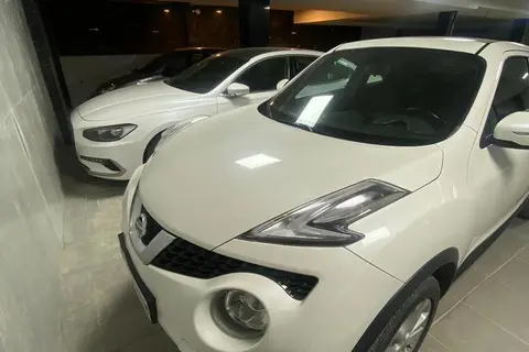 نیسان، جوک