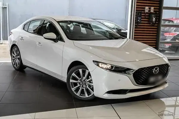 مزدا  3 وارداتی