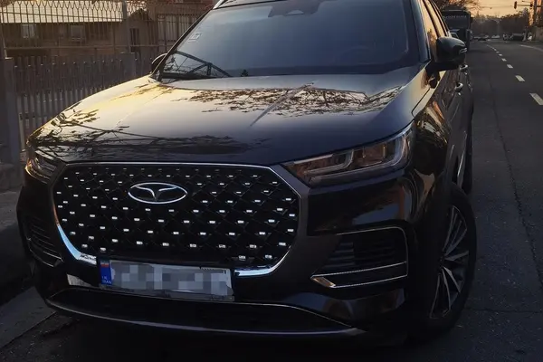 فونیکس، تیگو 8 پرو هیبرید (F8 PRO PHEV)