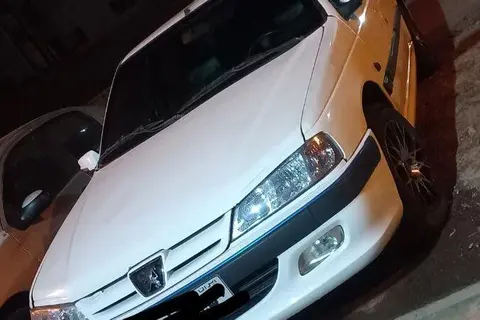 پژو، پارس