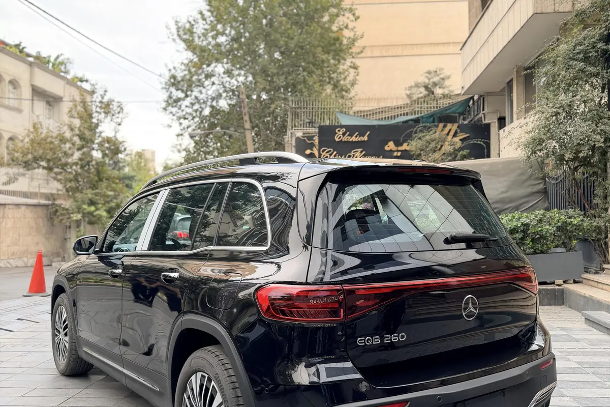بنز،  کلاس EQB