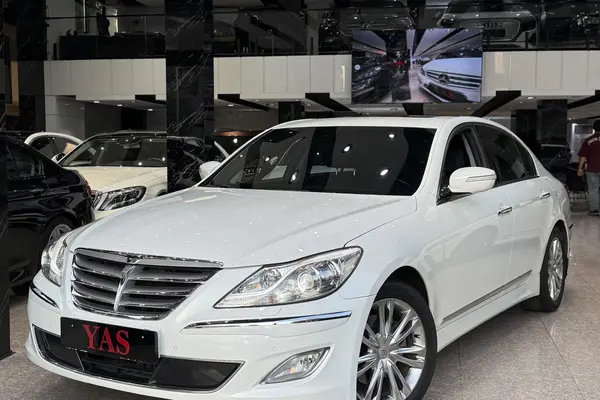هیوندای  جنسیس