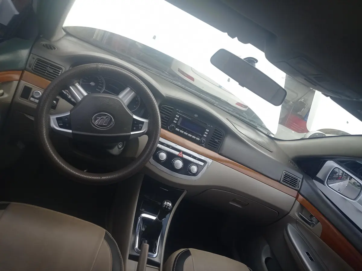 لیفان،  620