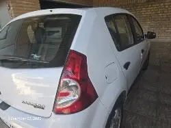 رنو، ساندرو