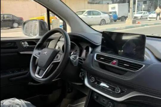 پیش فروش کی ام سی، SR3