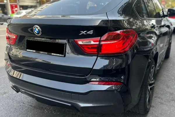 ب ام و  X4