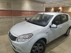 رنو، ساندرو