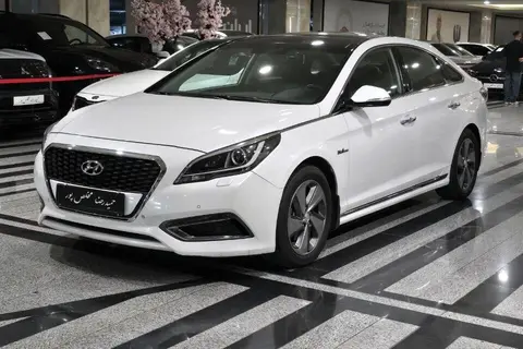 هیوندای، سوناتا هیبرید