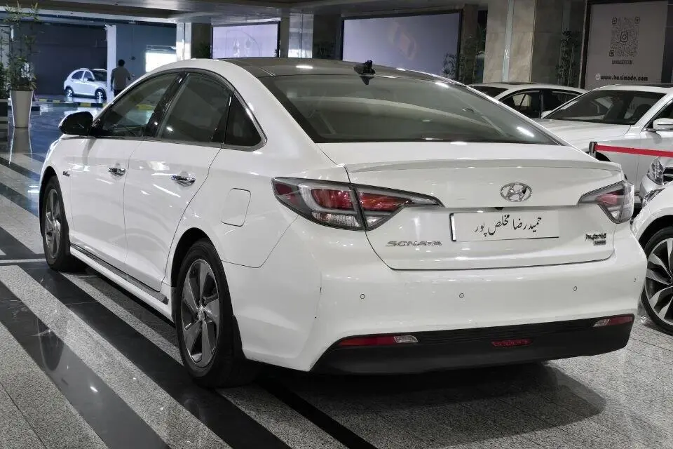 هیوندای  سوناتا هیبرید