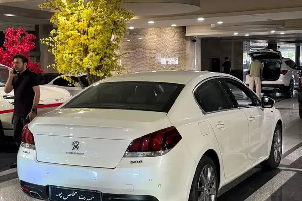 پژو  508