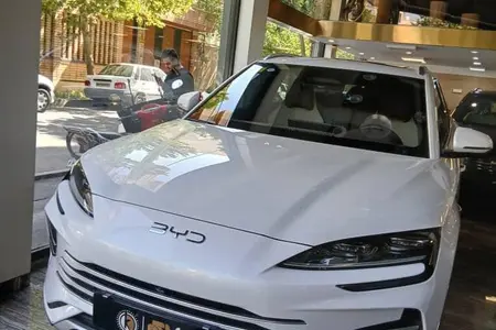 بی وای دی سانگ پلاس DMi