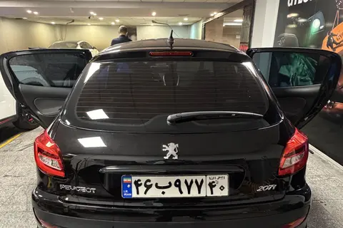 پژو، 207