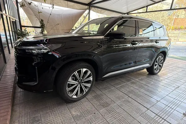 اکستریم، VX (QX)