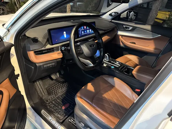 فونیکس، تیگو 8 پرو هیبرید (F8 PRO PHEV)