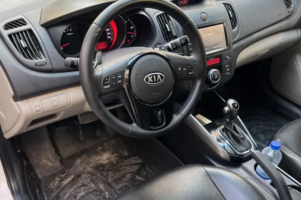 کیا، سراتو (مونتاژ)