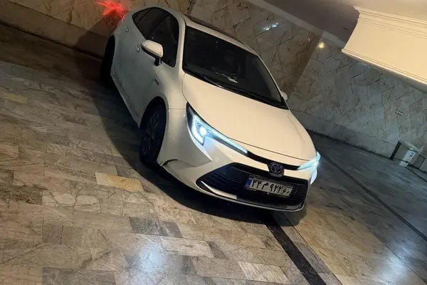 تویوتا، لوین هیبرید