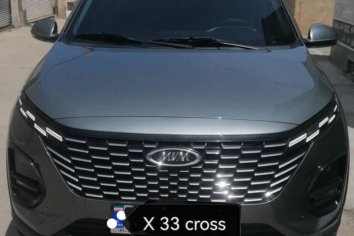ام وی ام،  X33 کراس