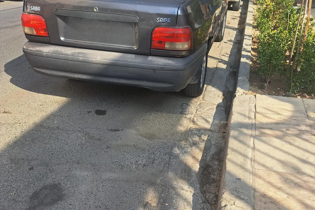 پراید،  صندوق دار