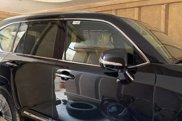 لکسوس  LX