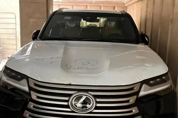 لکسوس  LX