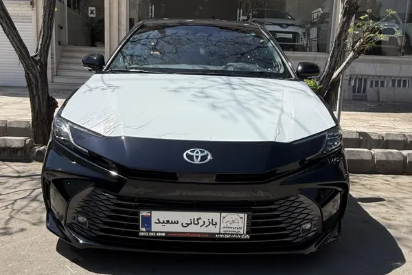 تویوتا  کمری هیبرید