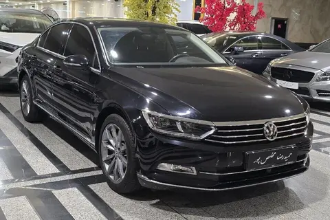 فولکس، پاسات