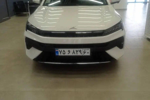 کی ام سی  J7