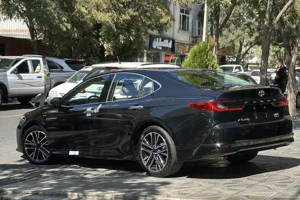 تویوتا، کمری هیبرید