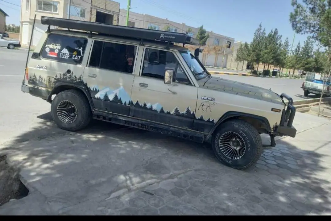 نیسان،  پاترول چهار در