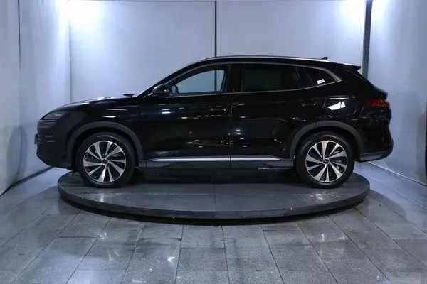 بی وای دی، سانگ پلاس DMi