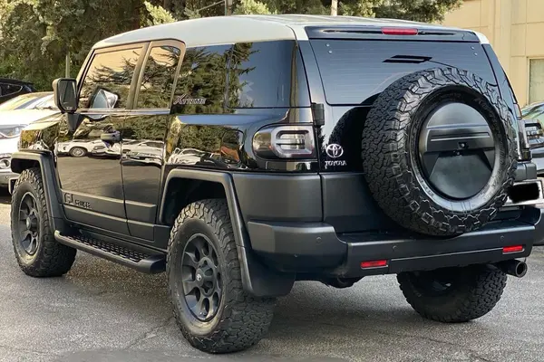 تویوتا، اف جی کروز