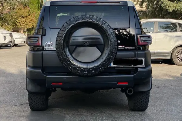 تویوتا، اف جی کروز