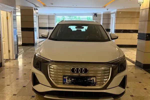 آئودی  Q5 e-tron