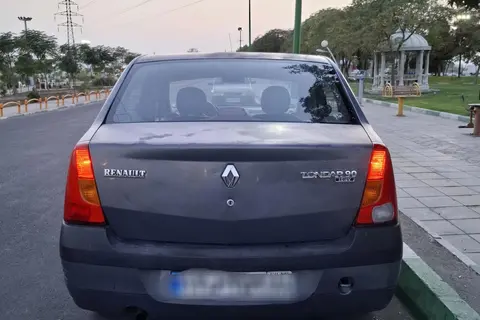 رنو، تندر 90