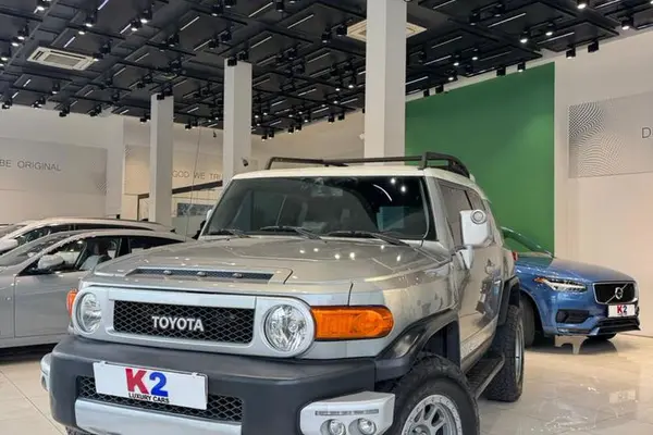 تویوتا، اف جی کروز