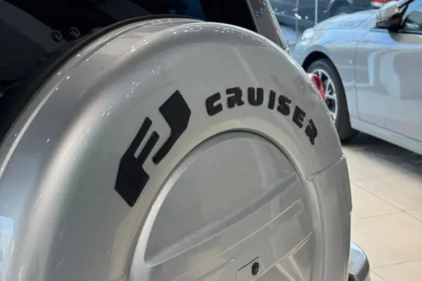 تویوتا، اف جی کروز