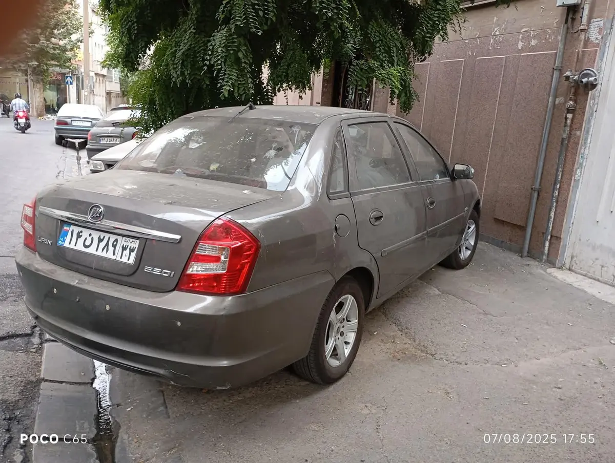 لیفان،  520i
