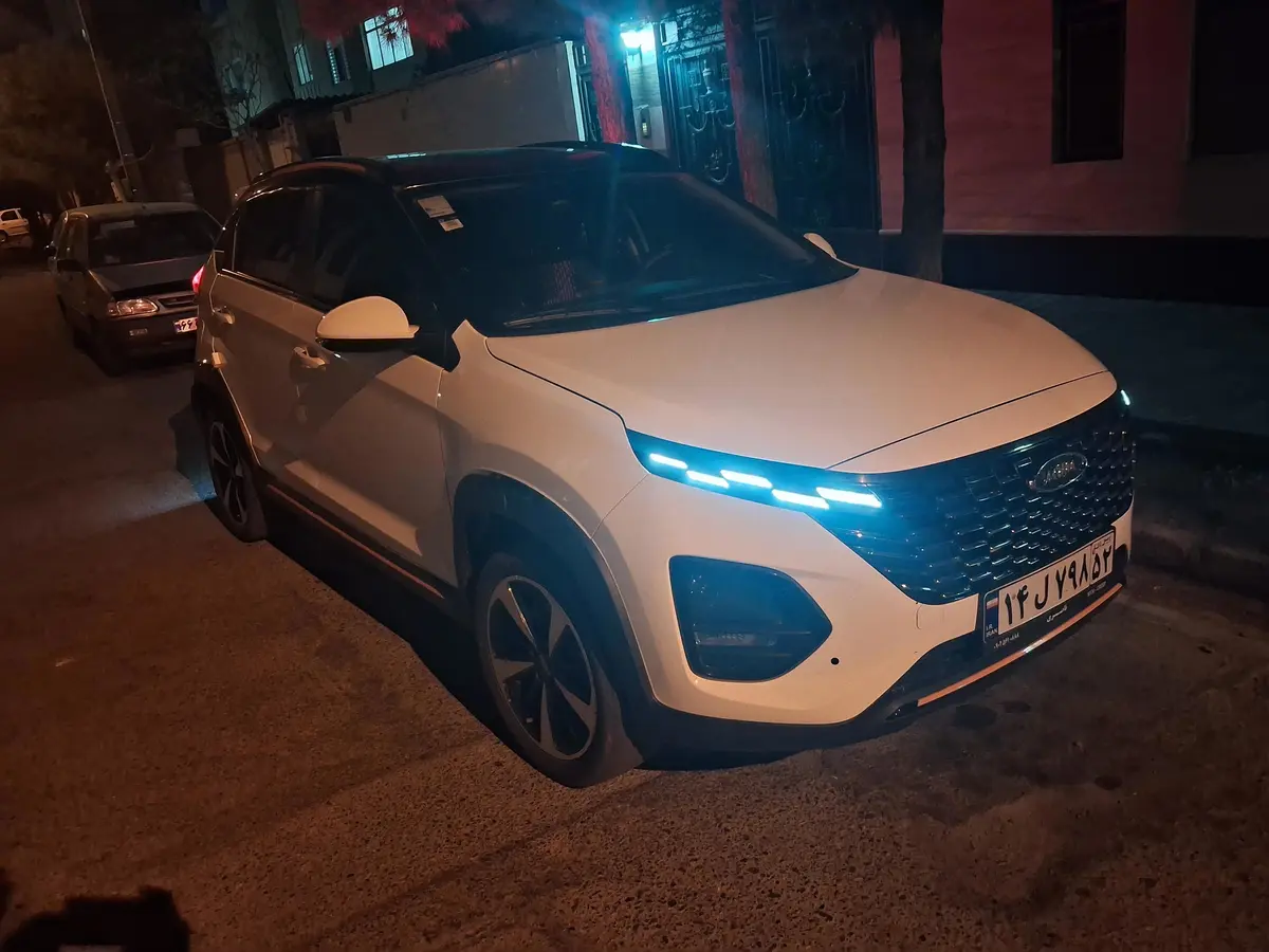ام وی ام،  X33 کراس