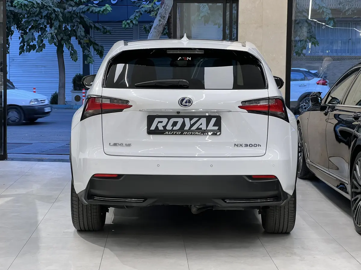 لکسوس،  NX هیبرید