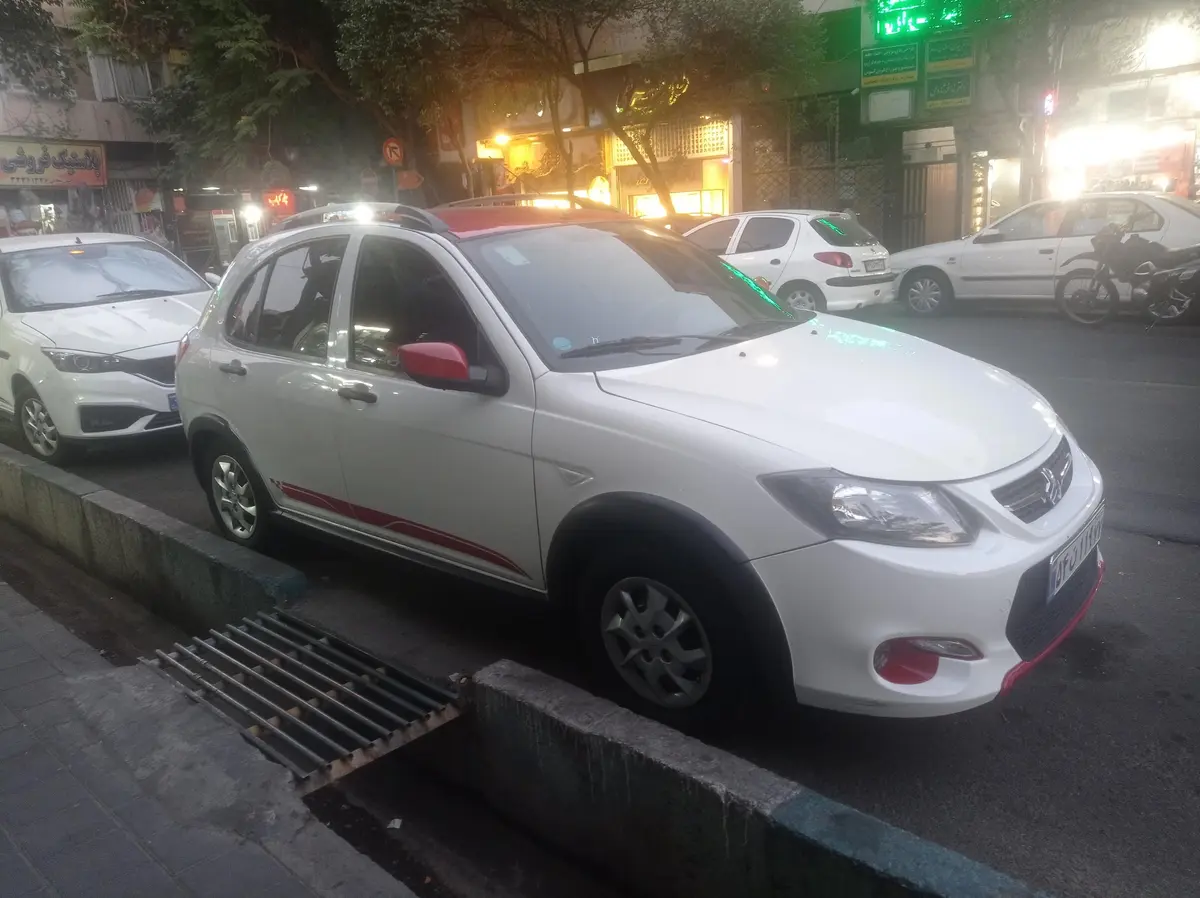 کوییک،  دنده ای R