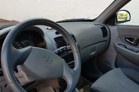 هیوندای، ورنا