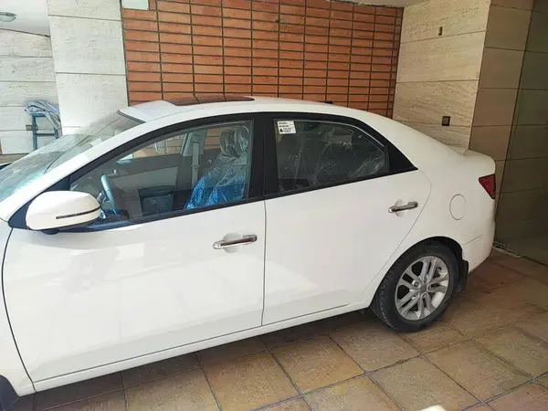 کیا، سراتو (مونتاژ)