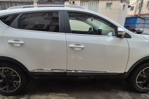 کی ام سی، X5