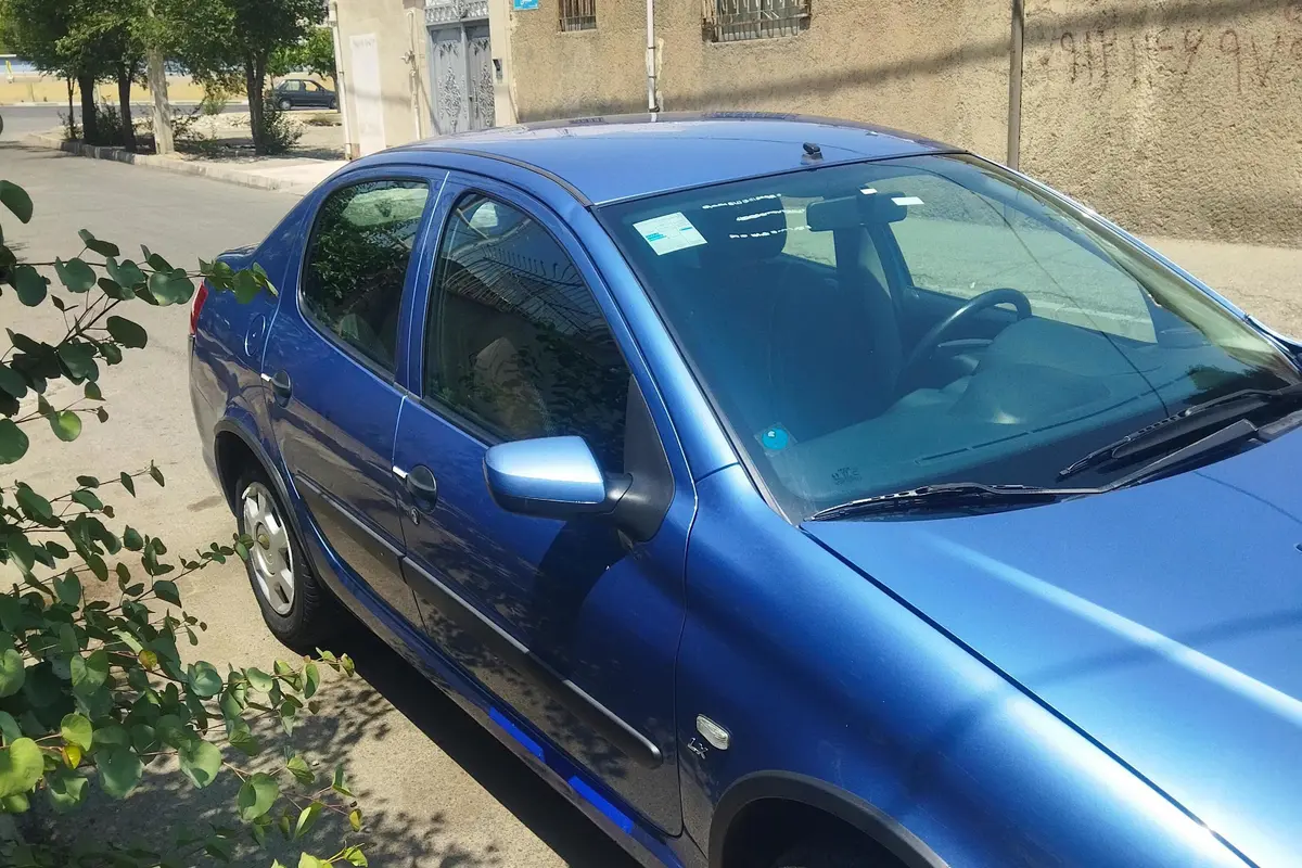 رانا،  LX