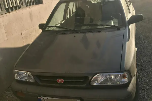 پراید، صندوق دار