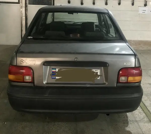 پراید، صندوق دار