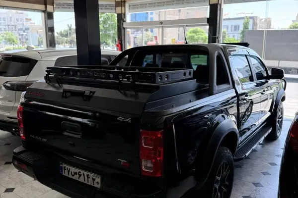 کی ام سی  T8